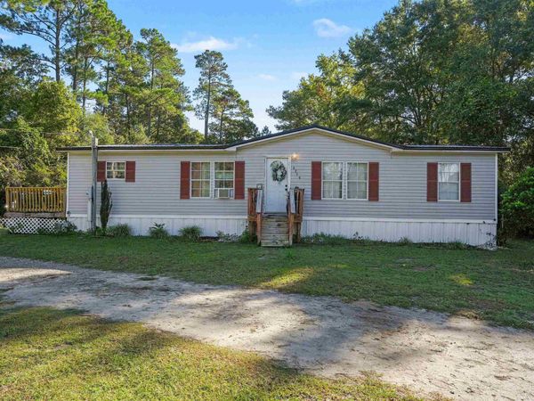 4259 Lincoln Heights Rd., Little River, SC 29566