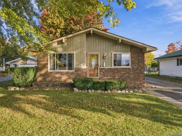 174 W Borland Road , Imlay, Mi 48444