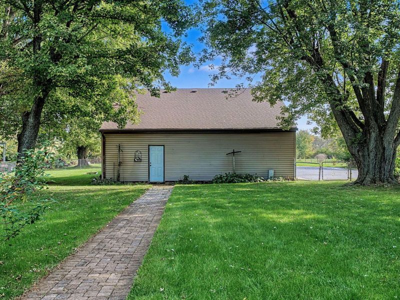 8145 S Palmer Road, New Carlisle, OH 45344 Photo 37