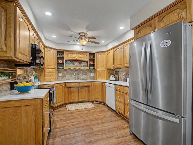8145 S Palmer Road, New Carlisle, OH 45344 Photo 5