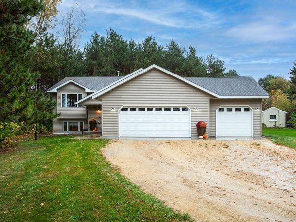 1225 County Road E, New Richmond, WI 54017