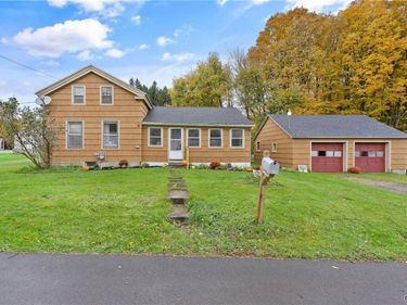 4865 Rt-80 , Tully, NY 13159