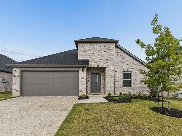 914 Rosemary Hill Drive, Princeton, TX 75071