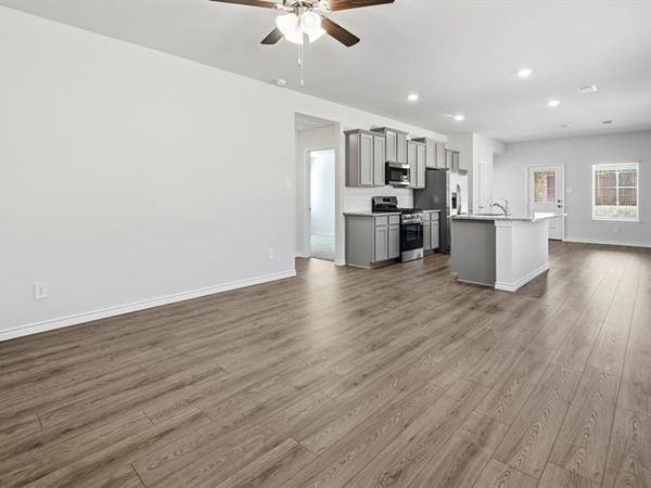 1213 Dry Brook Way, Princeton, TX 75407