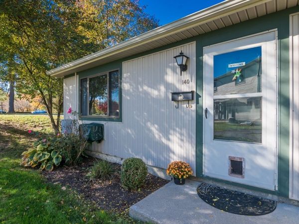 170 E Hadley Rd, Unit 140, Amherst, MA 01002