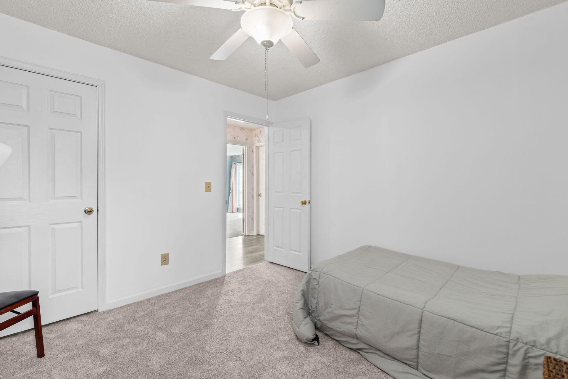 103 Red Cypress Drive Photo 24