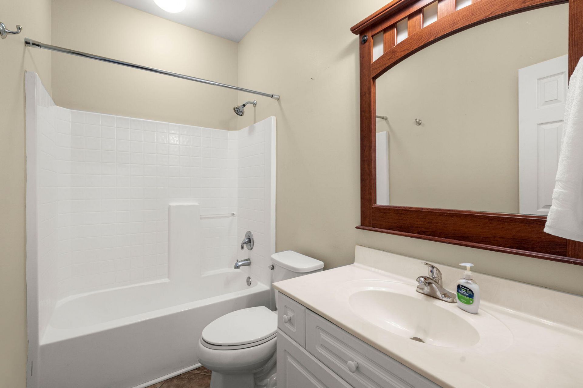 766 Bent Hickory Road Photo 28