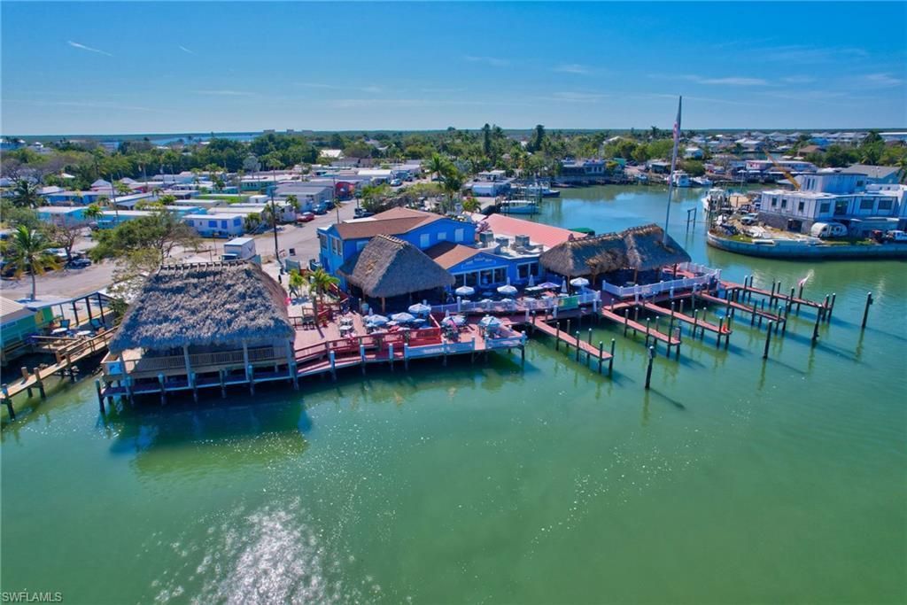 105 Bayshore Way, Goodland, FL 34140 Photo