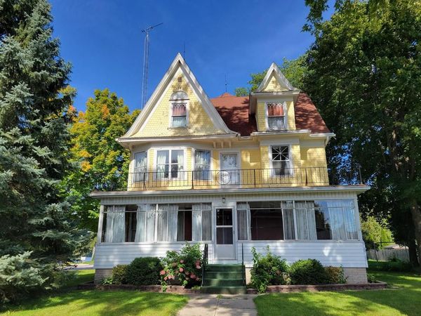 227 W TWEEDY STREET, Hustisford, WI 53034