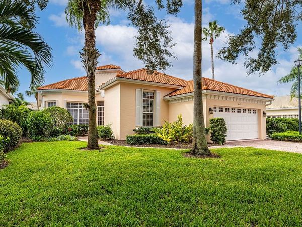 845 Island Club Lane, Vero Beach, FL 32963