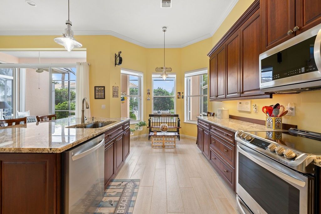 845 Island Club Lane, Vero Beach, FL 32963 Photo