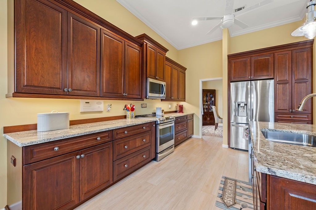 845 Island Club Lane, Vero Beach, FL 32963 Photo