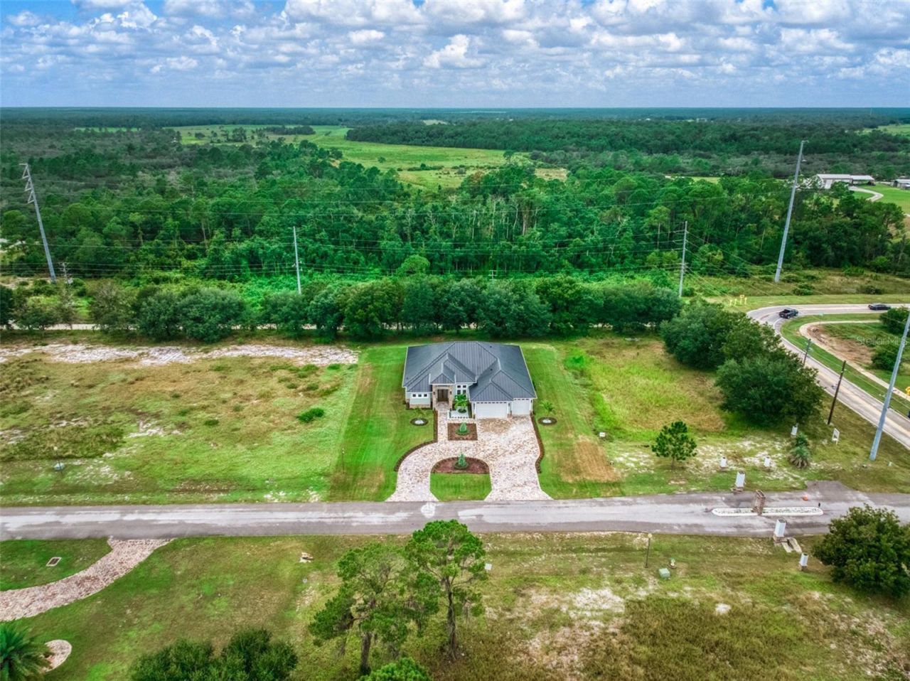 1613 Tuscany Court , Sebring, FL 33872 Photo