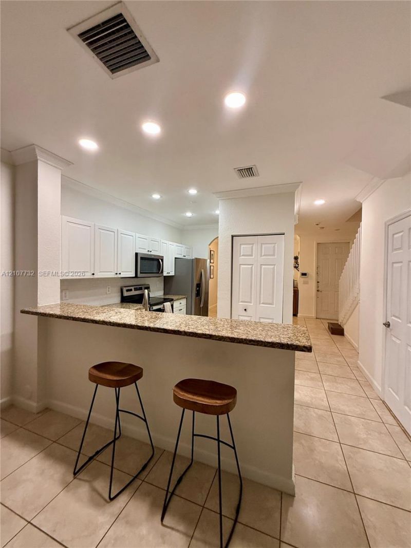 153 SE 28th Pl, Unit 7, Homestead, FL 33033 Photo