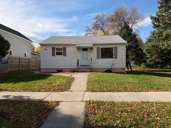 409 3rd Street S, Breckenridge, MN 56520
