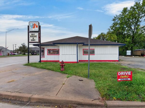 915 N Osage, Dewey, OK 74029