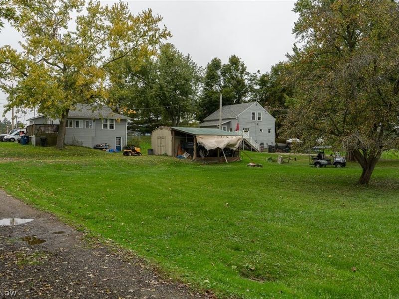 220,210 Kent Avenue NE, Hartville, OH 44632 Photo 5