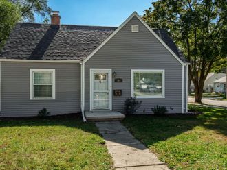 803 River Lane Loves Park, IL 61111