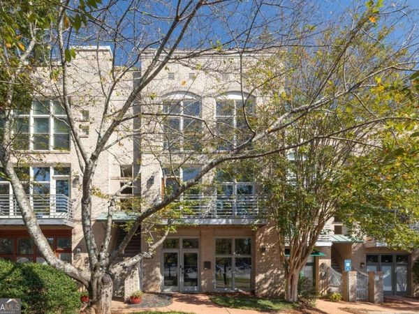 1261 Apple Valley Road NE, Atlanta, GA 30319