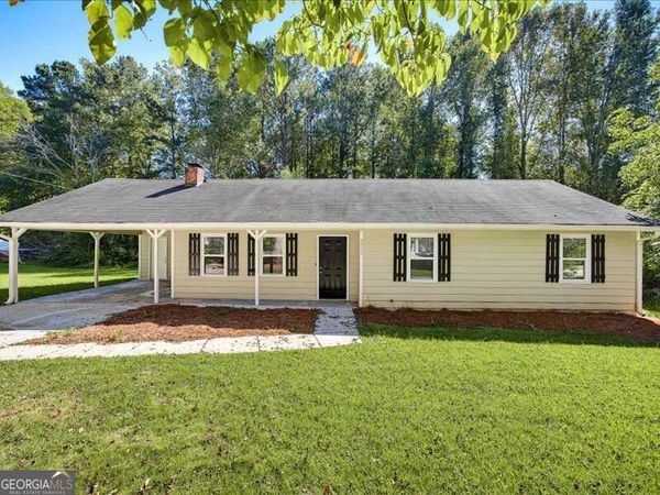 3072 Palomino Drive, Powder Springs, GA 30127