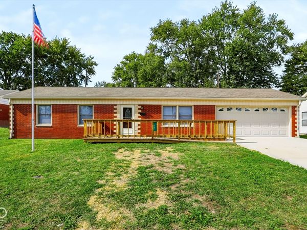 20 Martin Drive, Danville, IN 46122