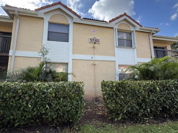 5741 RIVERSIDE Drive, Unit 204A5, Coral Springs, FL 33067