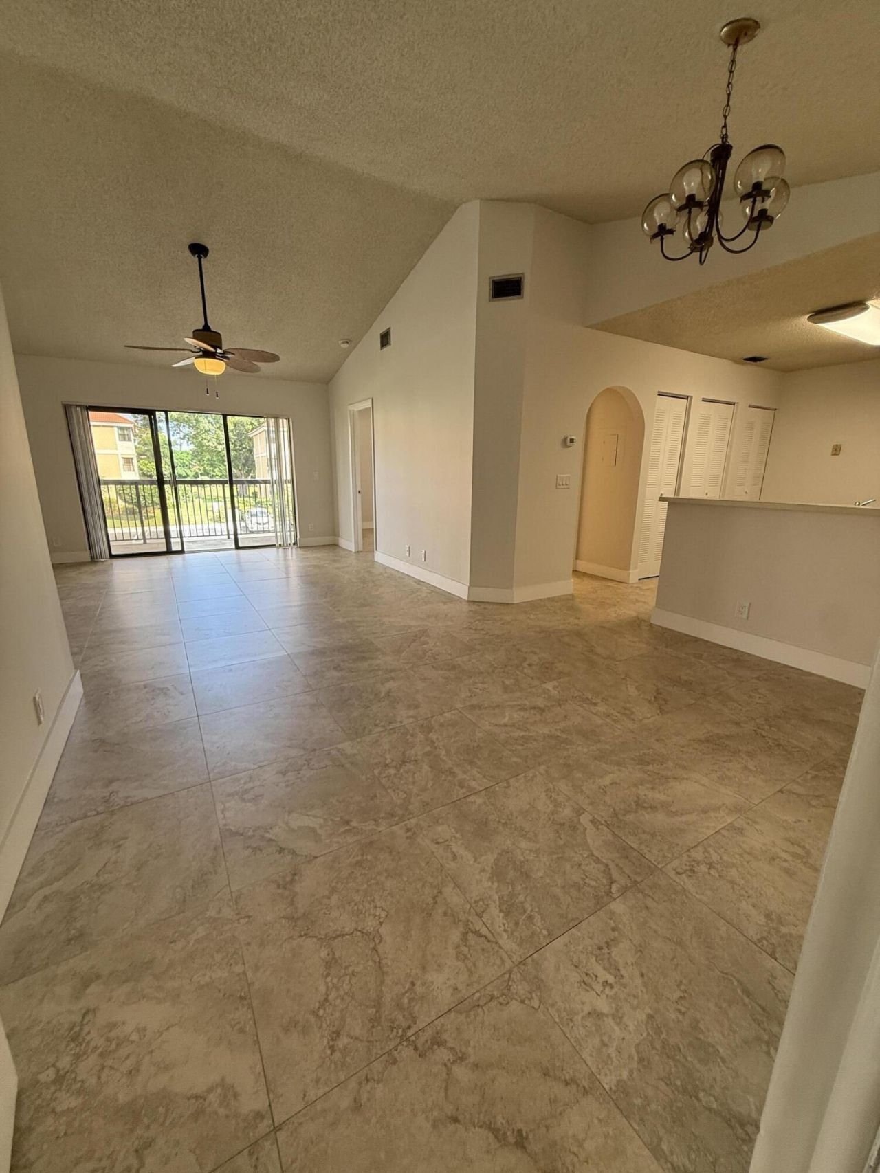 5741 Riverside Drive, Unit 204A5, Coral Springs, FL 33067 Photo