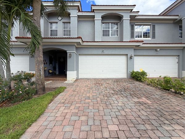 2125 SW Cape Cod Drive, Port St. Lucie, FL 34953