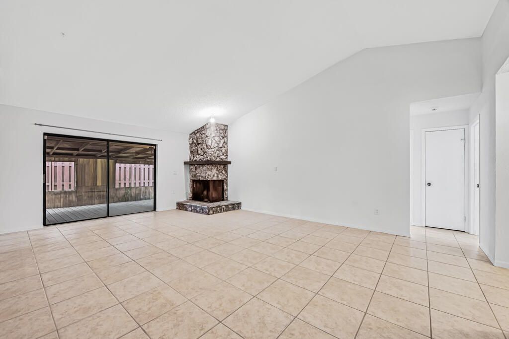 7828 Roble Lane, Lake Worth, FL 33467 Photo