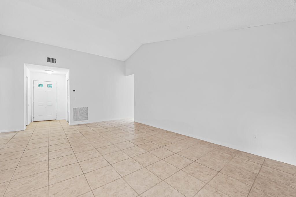 7828 Roble Lane, Lake Worth, FL 33467 Photo