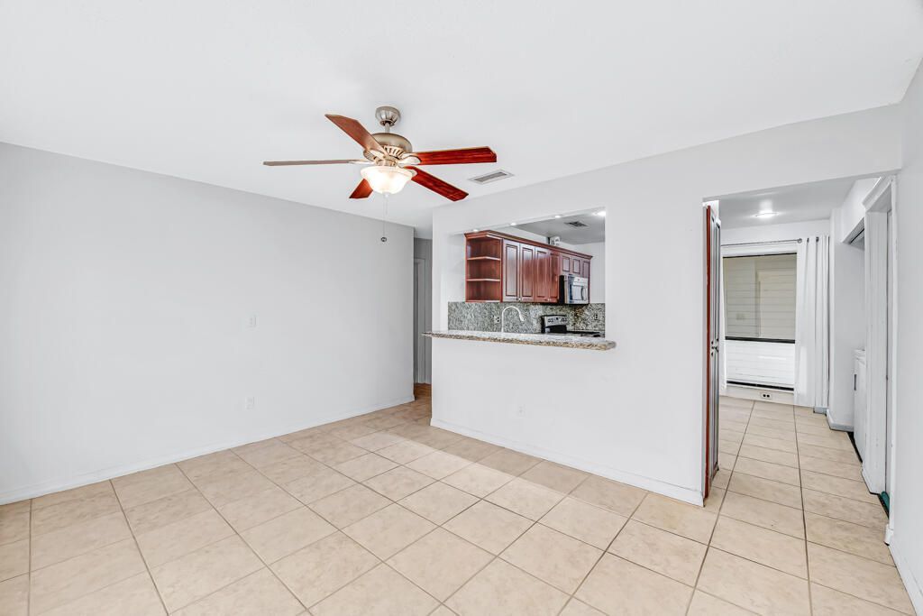 7828 Roble Lane, Lake Worth, FL 33467 Photo