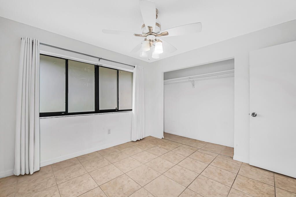 7828 Roble Lane, Lake Worth, FL 33467 Photo