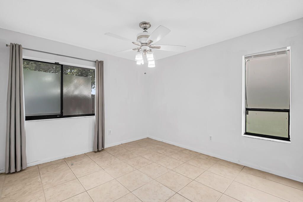 7828 Roble Lane, Lake Worth, FL 33467 Photo