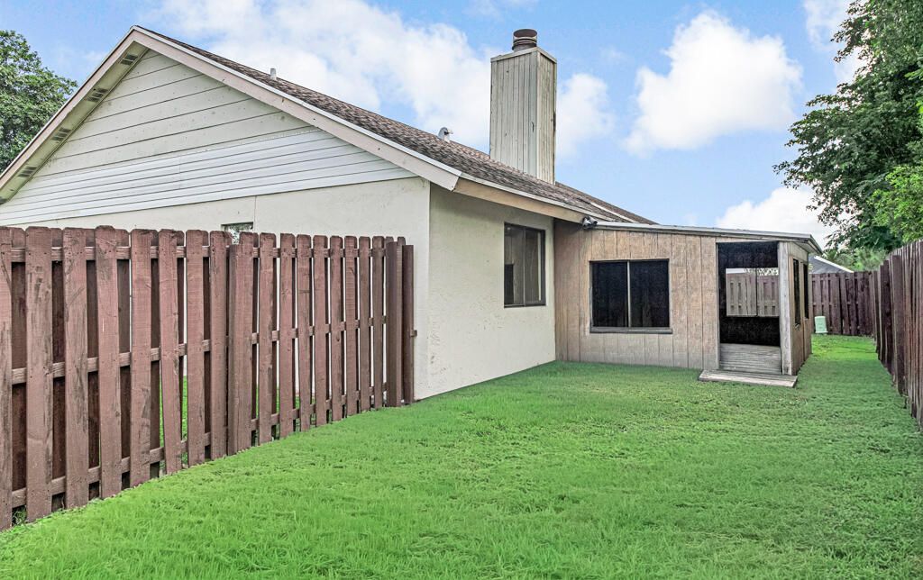 7828 Roble Lane, Lake Worth, FL 33467 Photo