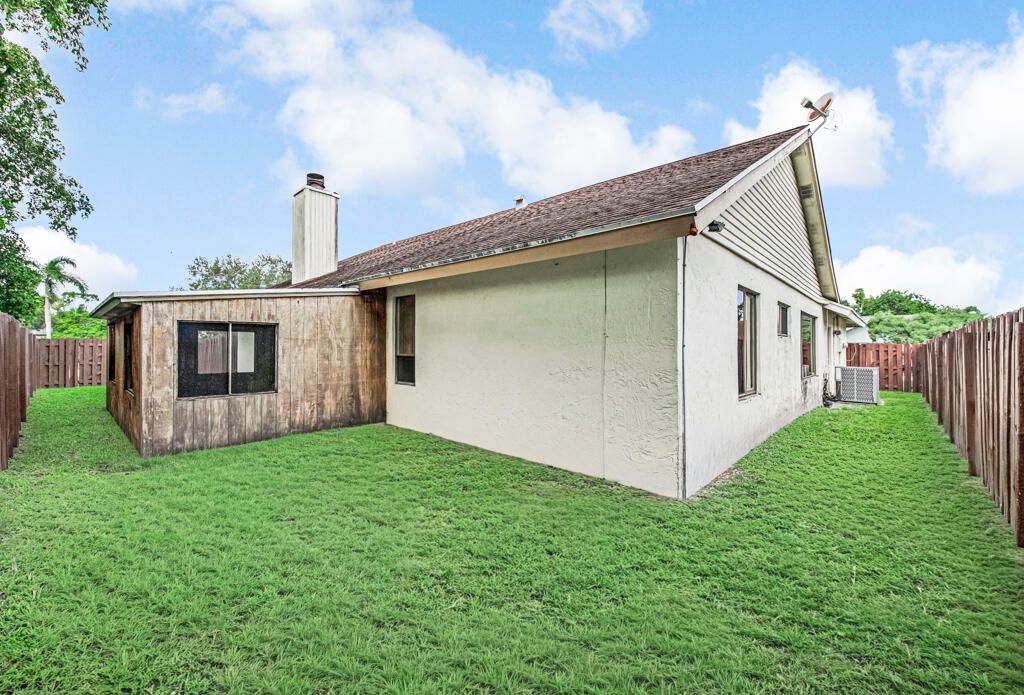 7828 Roble Lane, Lake Worth, FL 33467 Photo