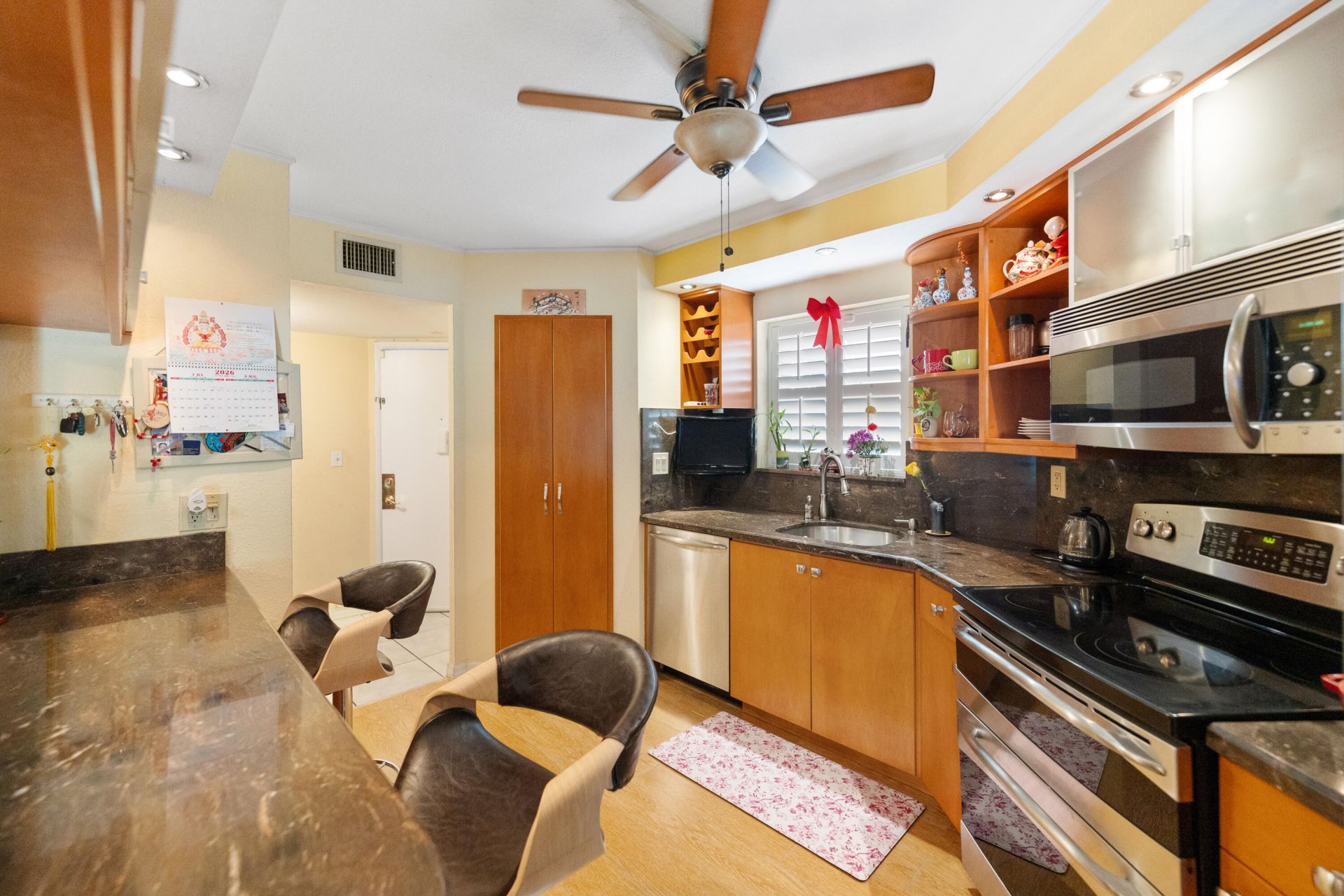 6555 W Broward Boulevard, Unit 403, Plantation, FL 33317 Photo