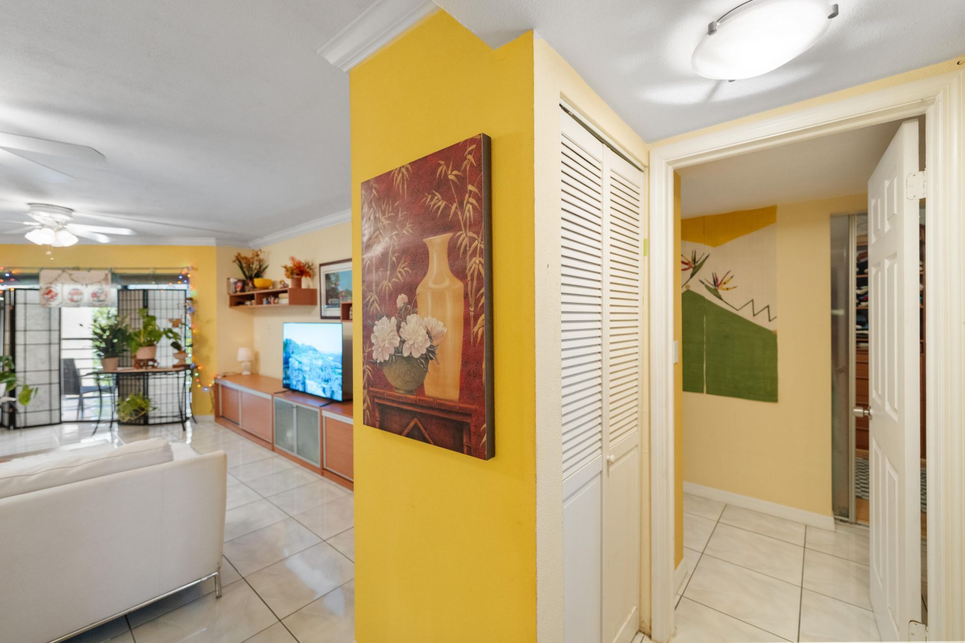 6555 W Broward Boulevard, Unit 403, Plantation, FL 33317 Photo