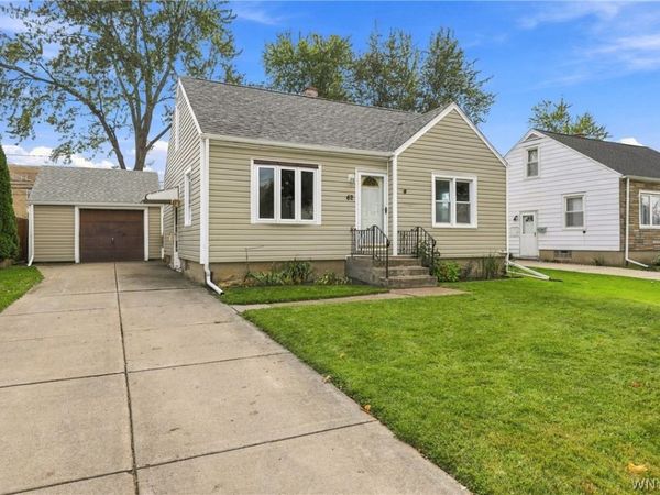 62 Waverly Avenue , Buffalo, NY 14217