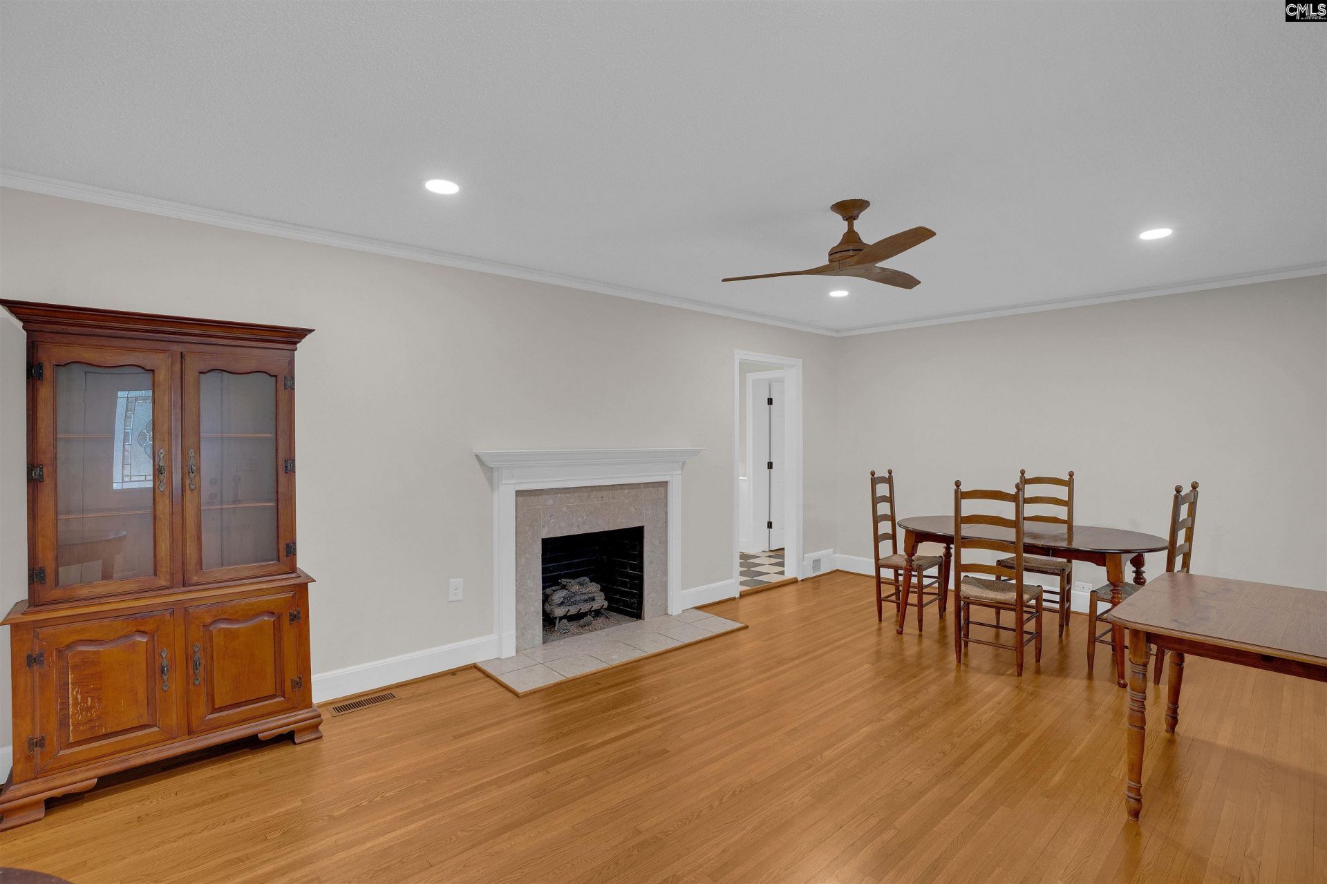 904 Seminole Drive Photo 9