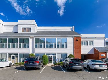 246 Federal , Unit C21, Brookfield, CT 06804
