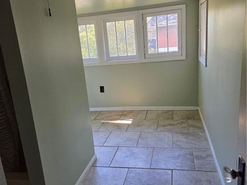 995 N Howard Street, Akron, OH 44310 Photo 17