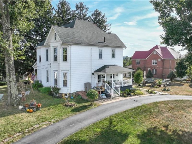 501 E Main Street, Barnesville, OH 43713 Photo 2