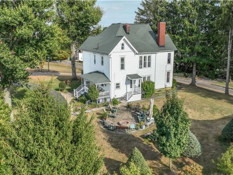 501 E Main Street, Barnesville, OH 43713 Photo 4
