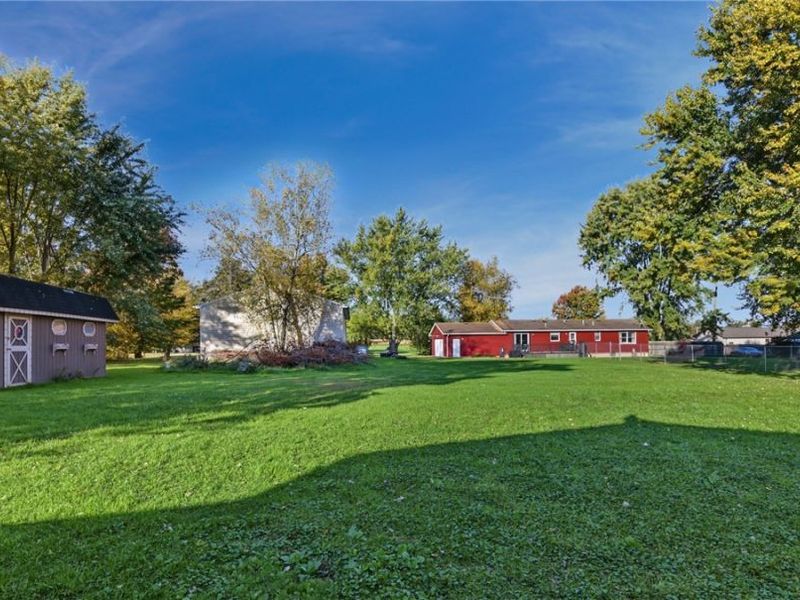 6561 S Duck Creek Road S, Berlin Center, OH 44401 Photo 4