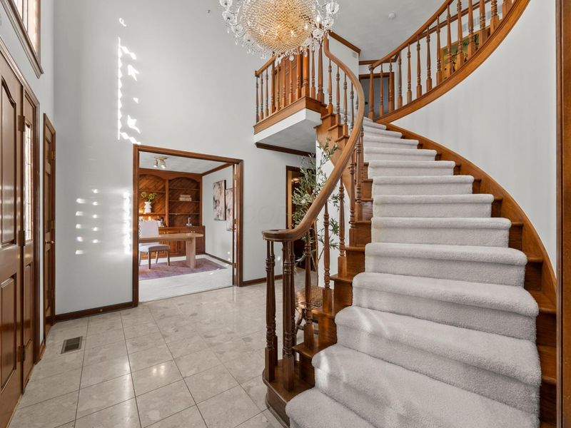 655 Laurel Ridge Drive, Gahanna, OH 43230 Photo 6