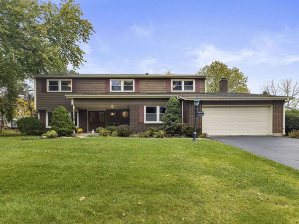 983 Bosworthfield Road , Barrington, IL 60010