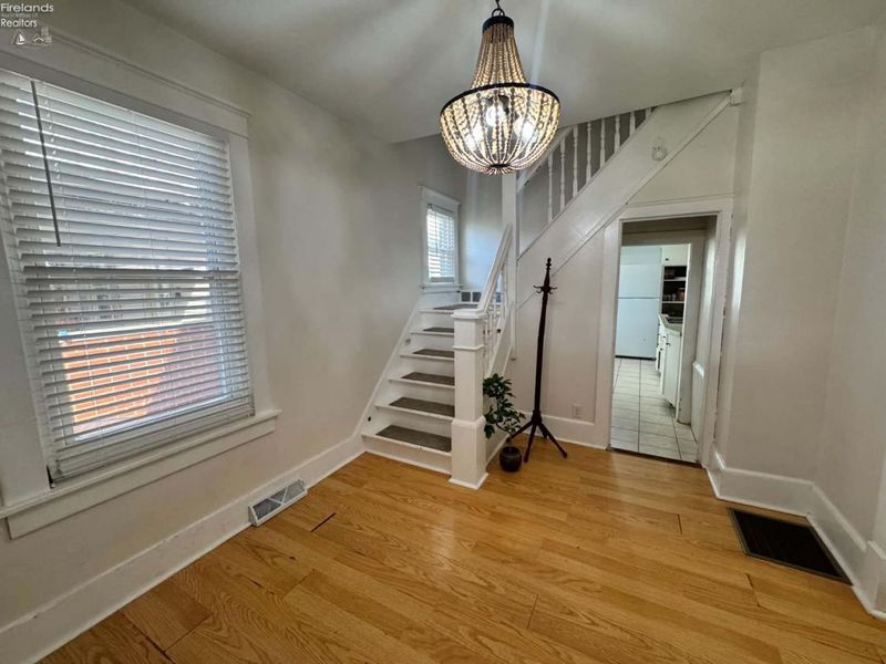 1310 Campbell Street, Sandusky, OH 44870 Photo 2