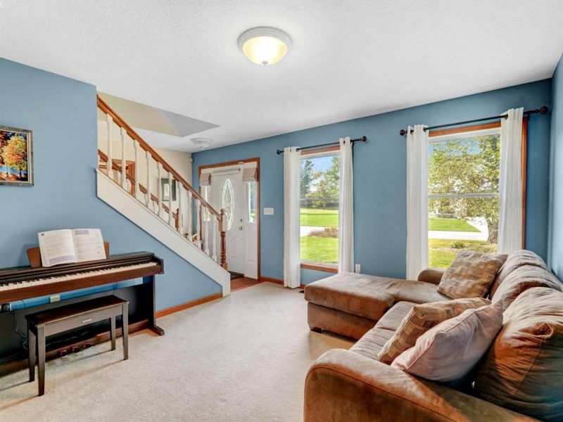 720 Tracht Meadows Drive, Huron, OH 44839 Photo 6