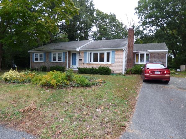 20 Kent Lane, Barnstable, MA 02601