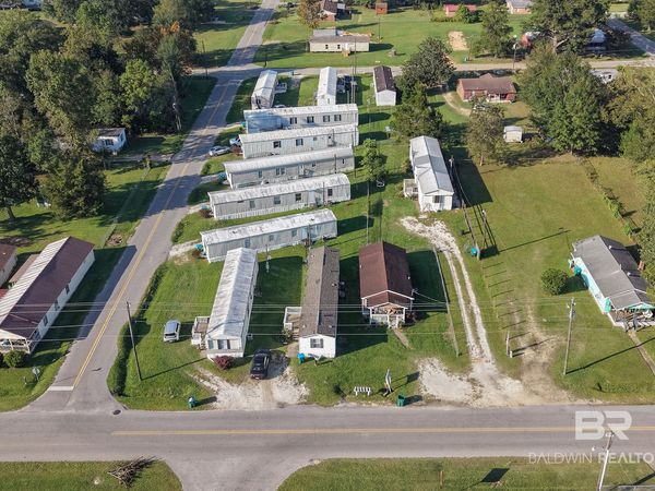140 Short St, Atmore, AL 36502